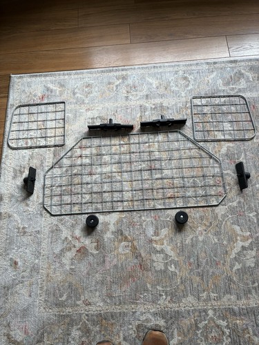 Halfords headrest dog mesh - headrest,